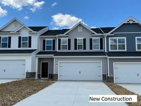 2666 Gala Road, Louisville, OH 44641