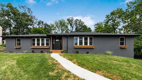 1222 Edwards Lane, Zanesville, OH 43701