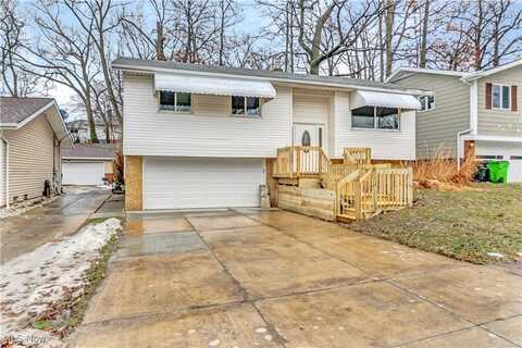 5597 Andover Boulevard, Garfield Heights, OH 44125