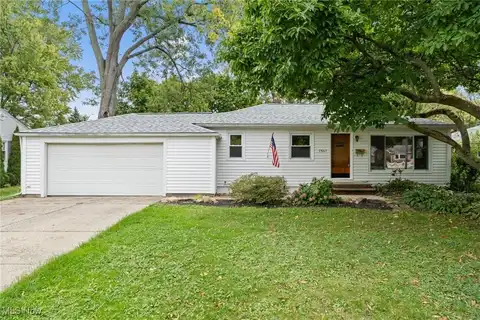 7567 Acacia Avenue, Mentor, OH 44060