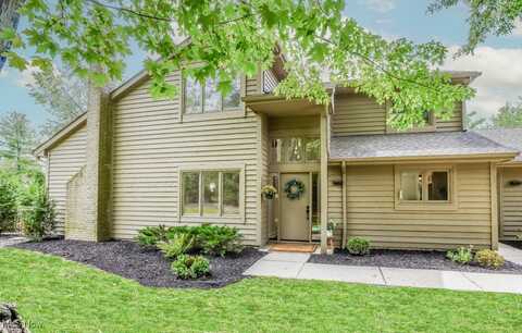 9 Dorset Court, Beachwood, OH 44122