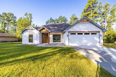 3927 Buckingham Dr., Nacogdoches, TX 75965