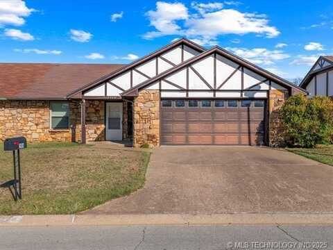 2904 Edgewood Avenue, Bartlesville, OK 74006