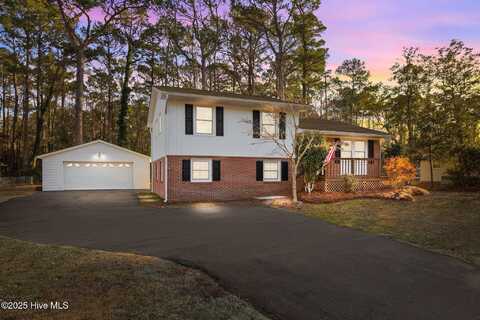 3009 Fairway Road, Morehead City, NC 28557