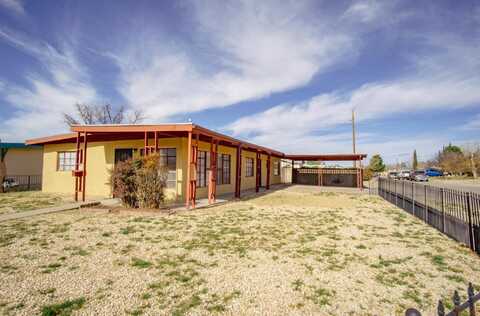 1707 Mountain View AVE, Alamogordo, NM 88310