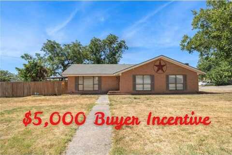 807 Avenue A, Santa Anna, TX 76878