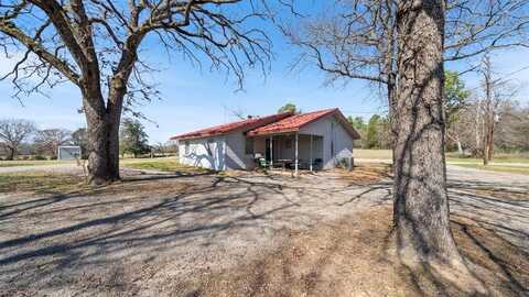 112 Gibson Road, Athens, TX 75751