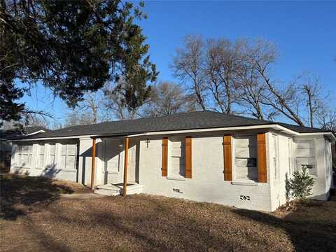 104 Leland Drive, Athens, TX 75751