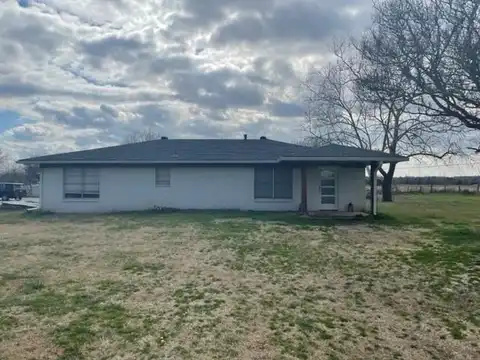 5283 Carpenters Bluff Road, Denison, TX 75021