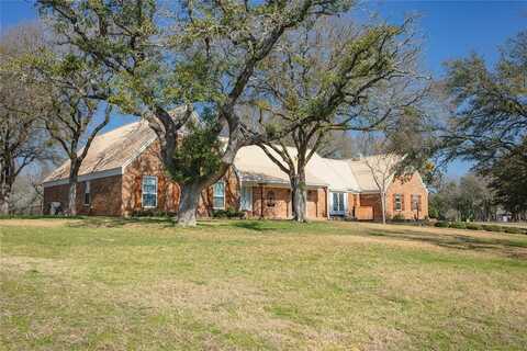 156 County Road 3340, Clifton, TX 76634