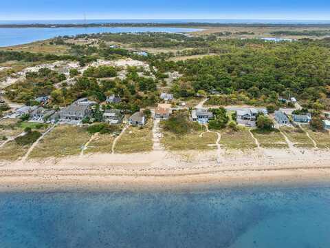 203 Shore Road, Amagansett, NY 11930