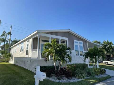 7454 44th Trail N, Riviera Beach, FL 33404