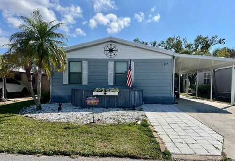 1224 N Indies Circle, Venice, FL 34285