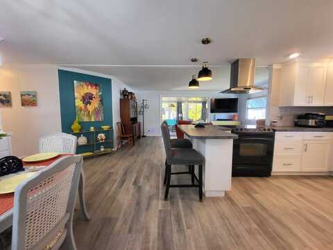 5817 Brigadoon Pl, Sarasota, FL 34233