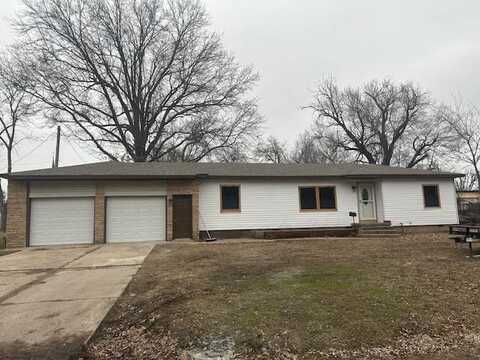 605 SE 1st Pl, Pryor, OK 74361