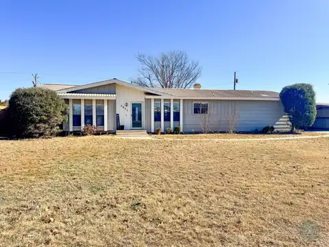 2827 Center Drive, Vernon, TX 76384