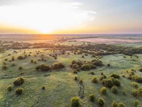 000 E 0040 Rd, Medford, OK 73759