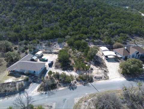 110 Bluebonnet Dr, Junction, TX 76849