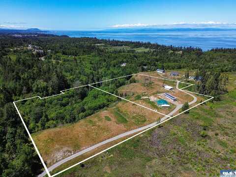 1002 Lemmon Rd, Port Angeles, WA 98362