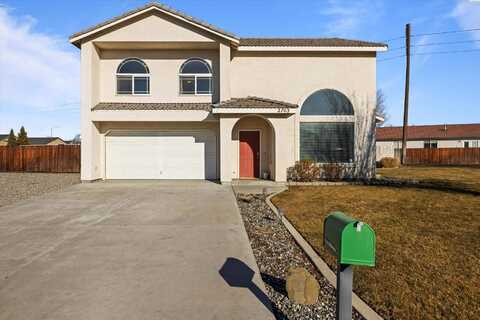 2703 Timberline Dr, West Richland, WA 99353