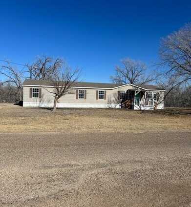 1207 10th St, Plains, TX 79355