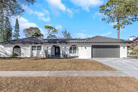 8633 LONGWOOD DRIVE, SEMINOLE, FL 33777