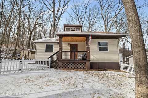 125 Lakeview Drive, Dingmans Ferry, PA 18328