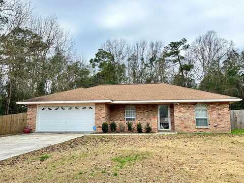 204 Country Club Dr., Picayune, MS 39466