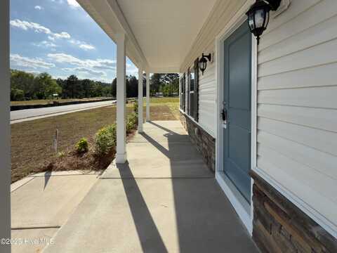 171 Traveller Way, Raeford, NC 28376