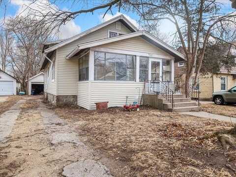 1517 Pauline, ROCKFORD, IL 61101