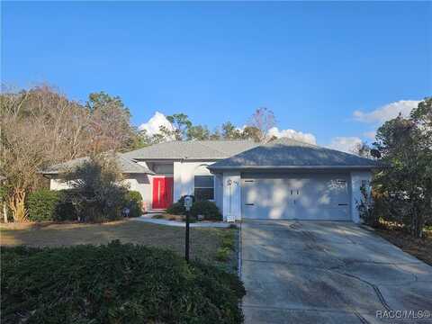 645 N Country Club Drive, Crystal River, FL 34429