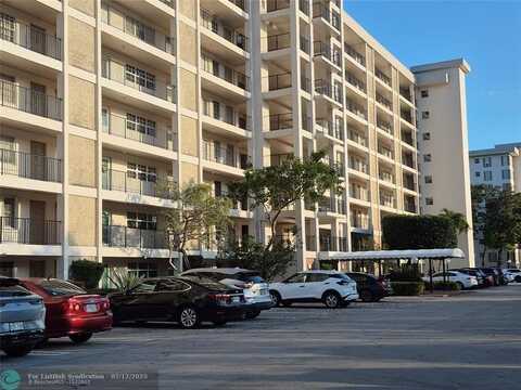 3250 N Palm Aire Dr, Pompano Beach, FL 33069