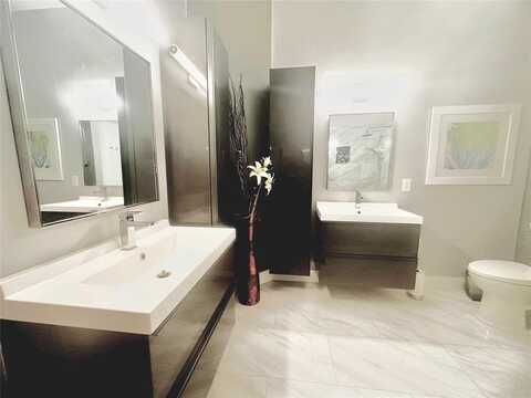 5379 Verona Dr, Boynton Beach, FL 33437