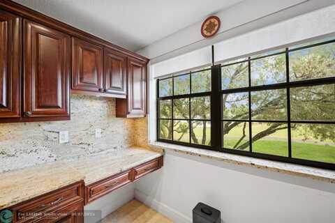 301 SW 158th Ter, Pembroke Pines, FL 33027