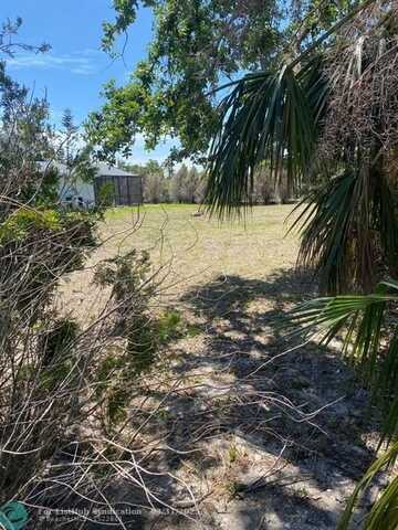 183 Cougar Way, Other City - In The State Of Florida, FL 33947