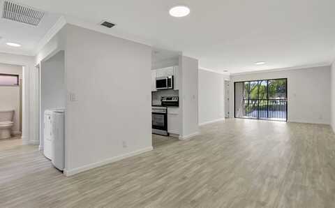 9595 SW 1st Ct, Coral Springs, FL 33071