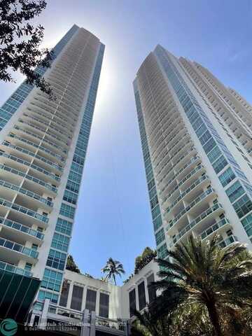 950 Brickell Bay Dr, Miami, FL 33131