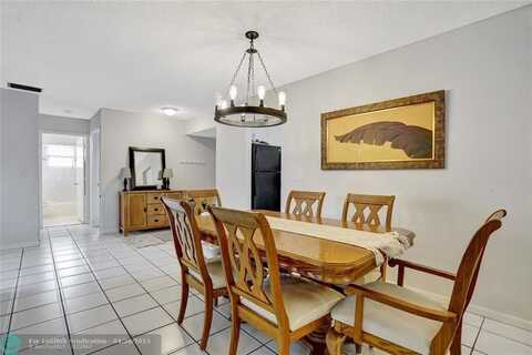 2748 S Carambola Cir S, Coconut Creek, FL 33066