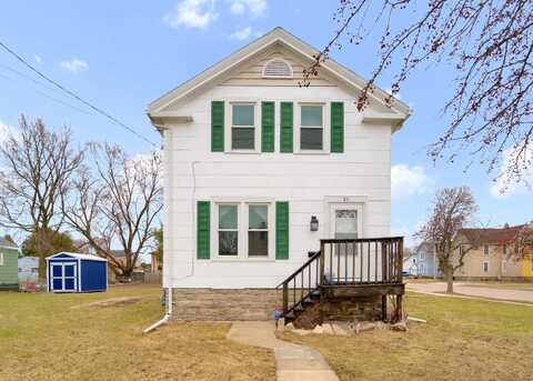 51 W 10TH Avenue, OSHKOSH, WI 54902