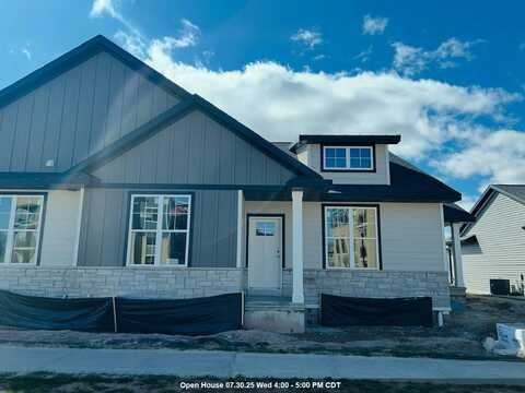 2850 ELM TREE Hill, HOWARD, WI 54313