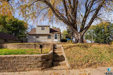 417 N St Paul Ave, Sioux Falls, SD 57103