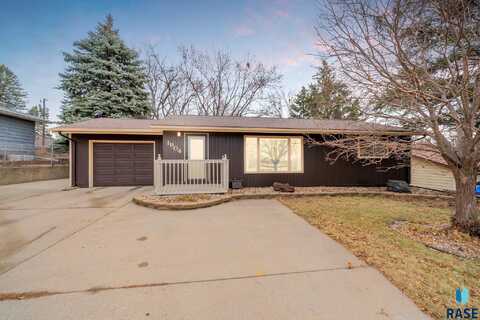 1904 S Kiwanis Ave, Sioux Falls, SD 57105