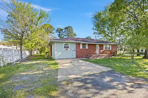 206 A Street, Perryville, AR 72126