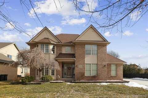 48548 Fairmont Drive, Macomb, MI 48044