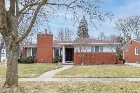 658 Anita Avenue, Grosse Pointe Woods, MI 48236