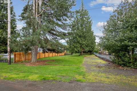 2530 CAMBRIDGE ST, West Linn, OR 97068