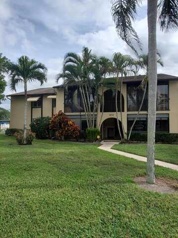 413 Pine Glen Lane, Greenacres, FL 33463