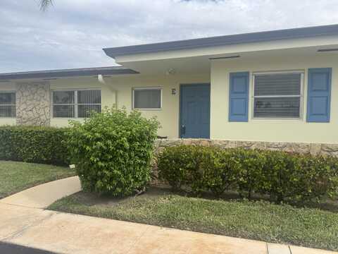 2804 Crosley E Drive E, West Palm Beach, FL 33415