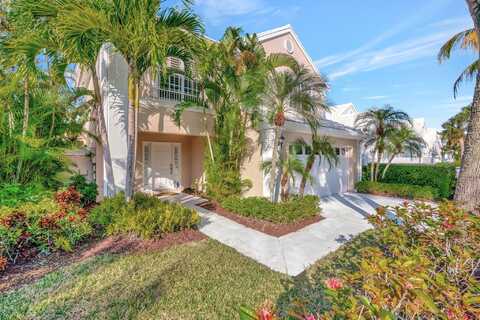 8 Windsor Lane, Palm Beach Gardens, FL 33418