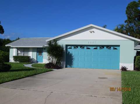 8881 SE Sandcastle Circle, Hobe Sound, FL 33455